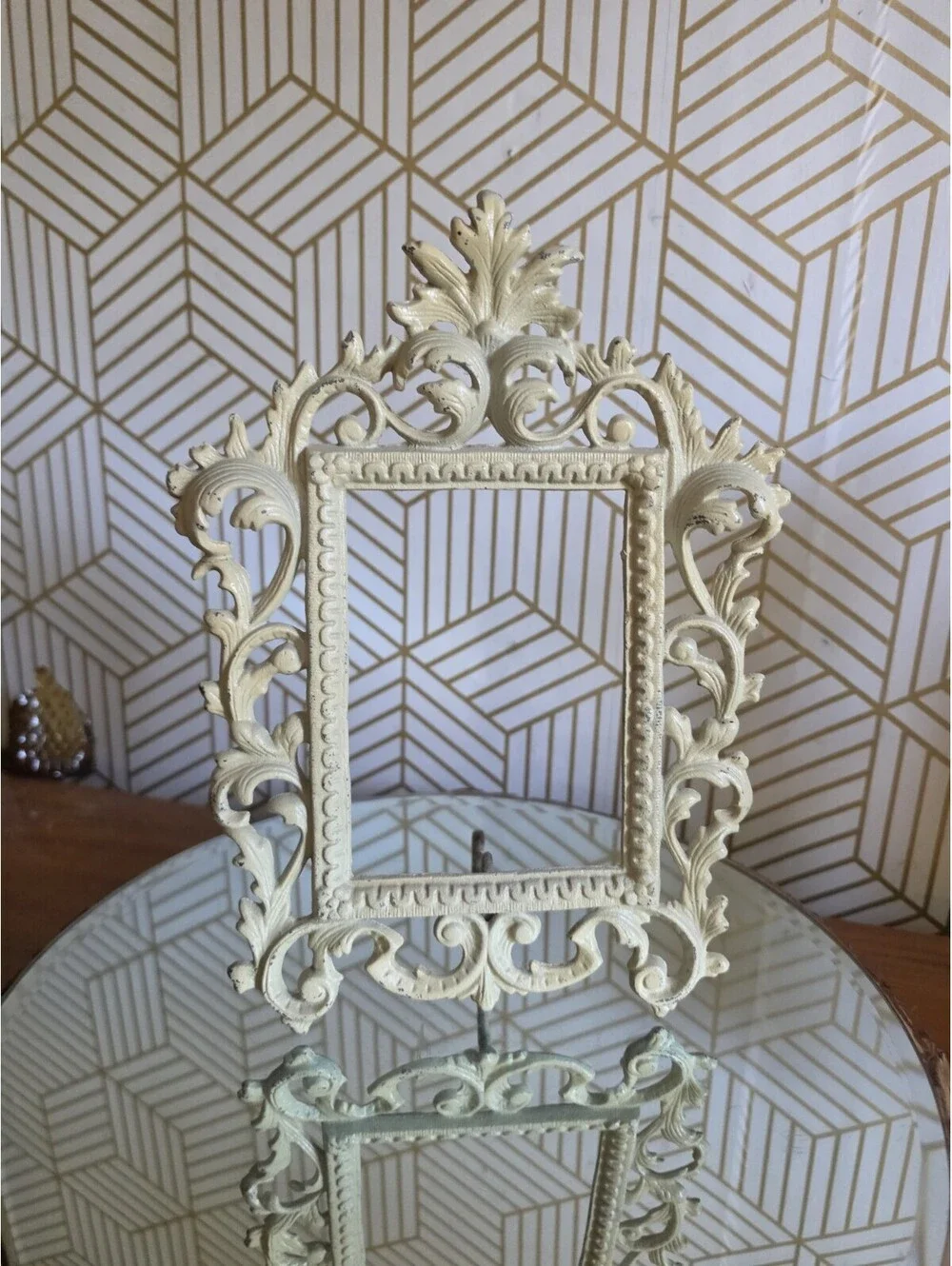 Antique Shabby Chic Cast Iron Picture Frame Easel Style 8